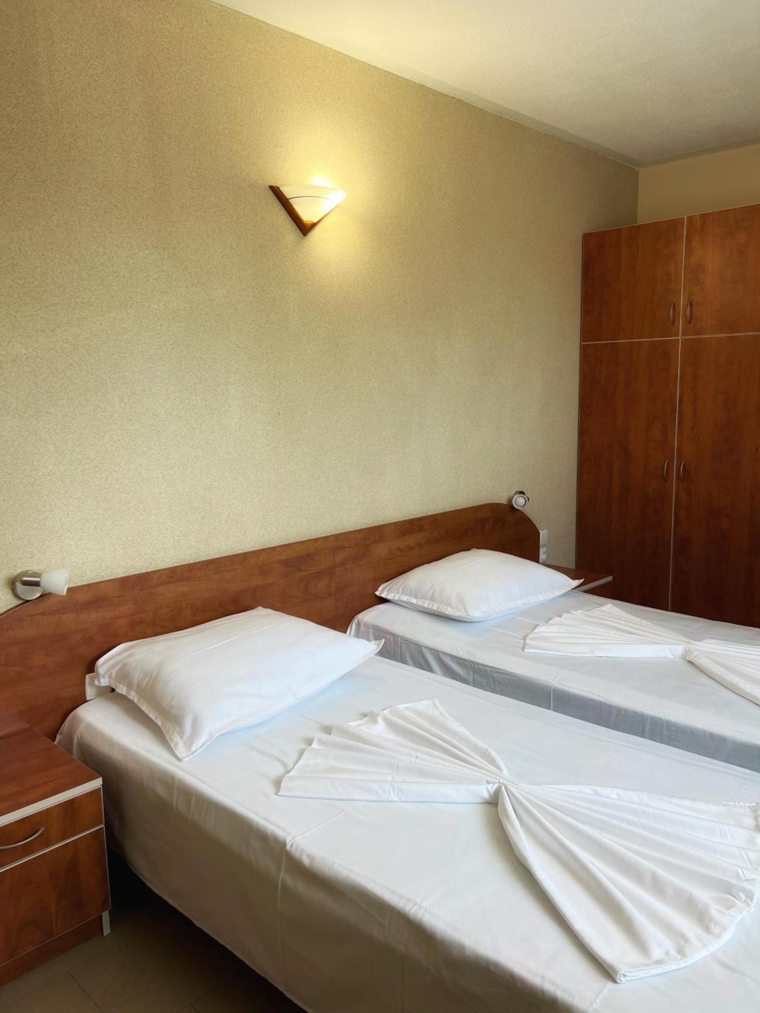 Hotel Jambo Goldstrand Exterior foto