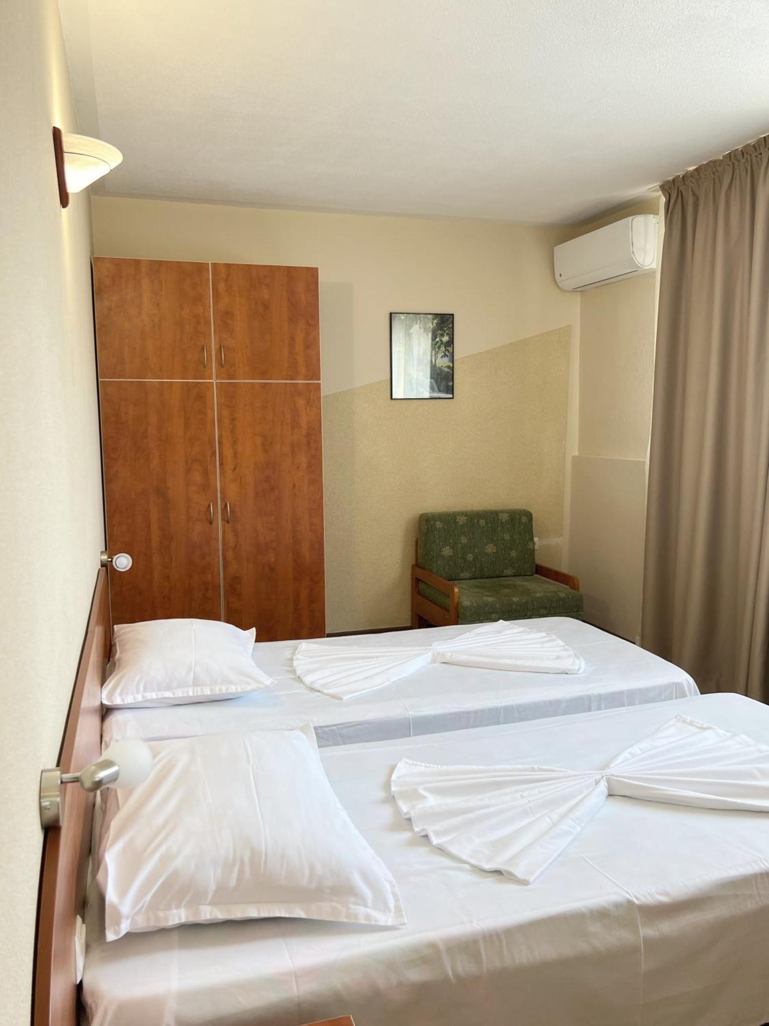 Hotel Jambo Goldstrand Exterior foto