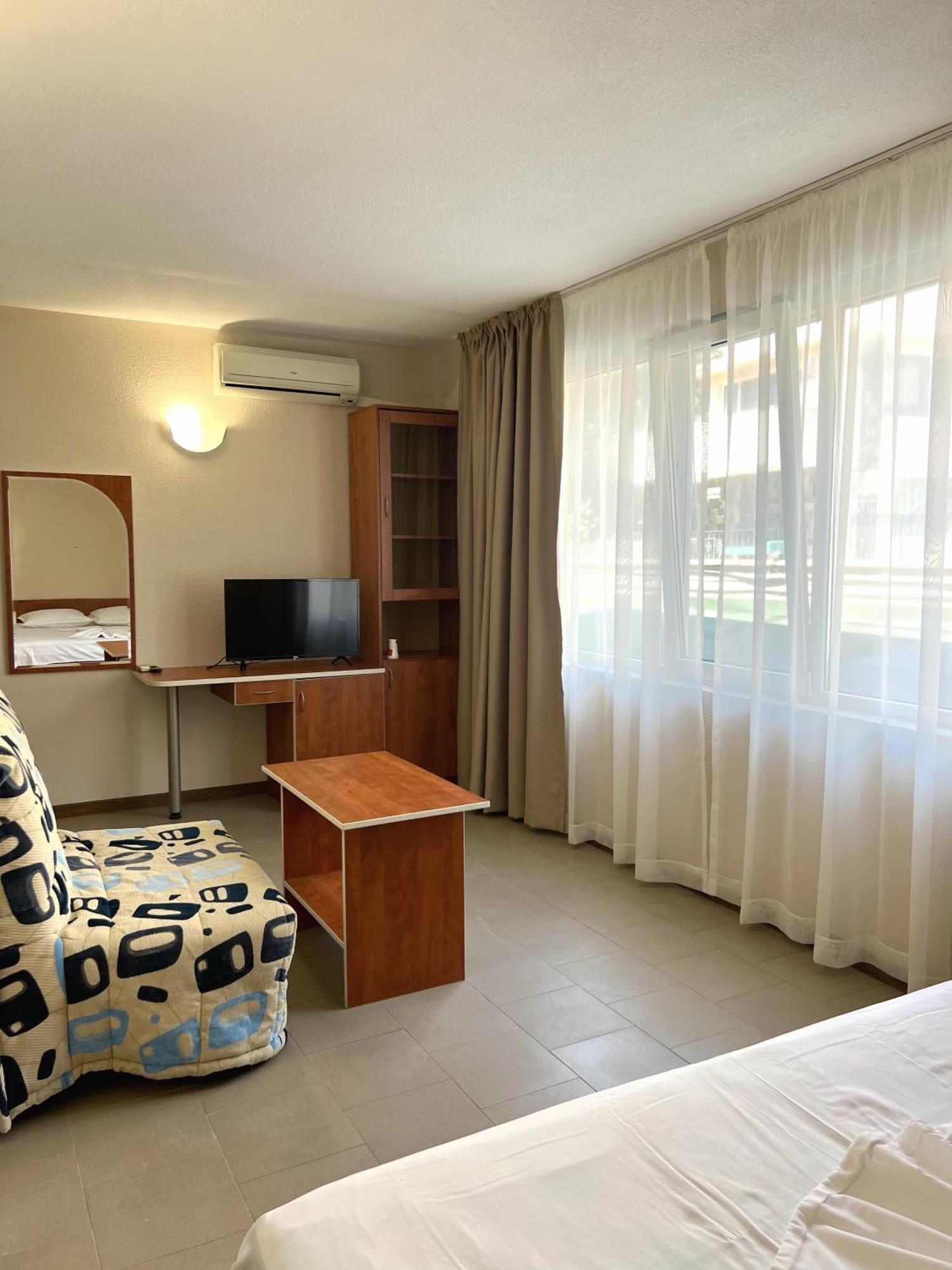 Hotel Jambo Goldstrand Exterior foto