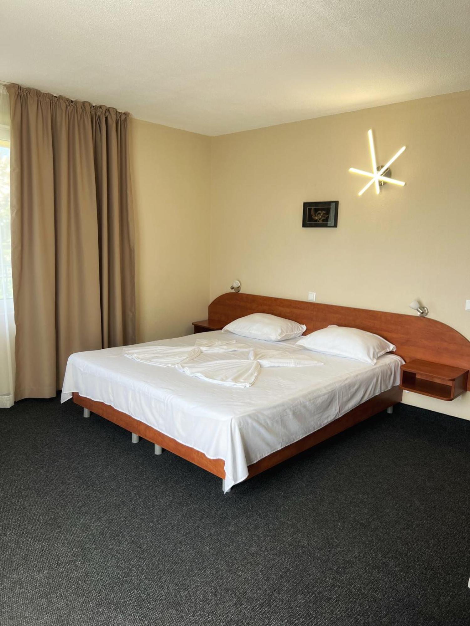 Hotel Jambo Goldstrand Exterior foto